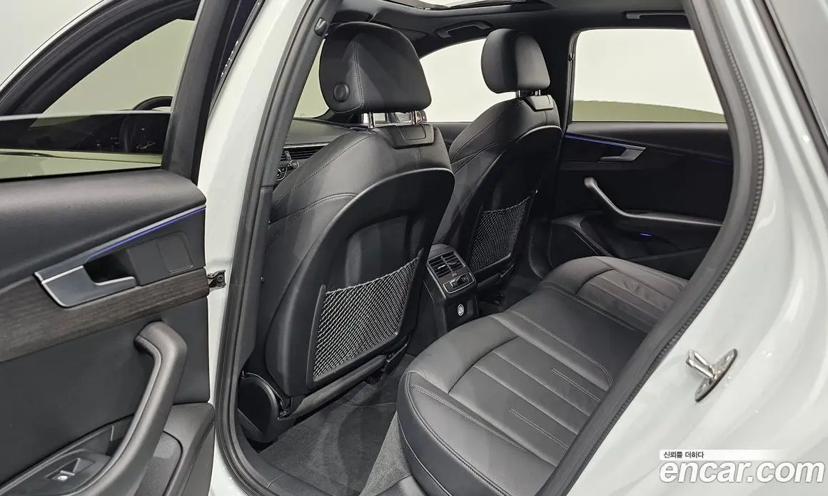 Audi A4 2019 2.0 автомат (гидро), фото 18