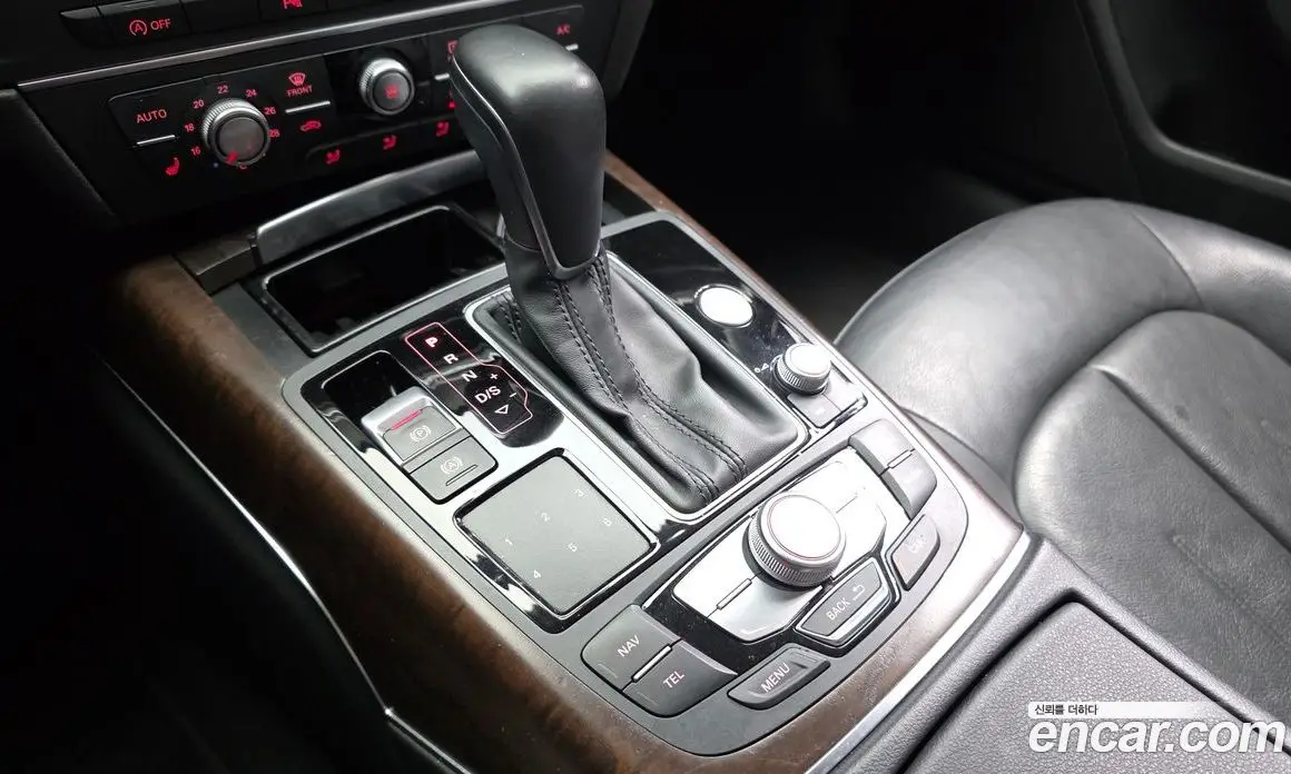 Audi A6 2016 2.0 автомат (гидро), фото 9