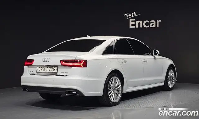 Audi A6 2018 2.0 автомат (гидро), миниатюра 2