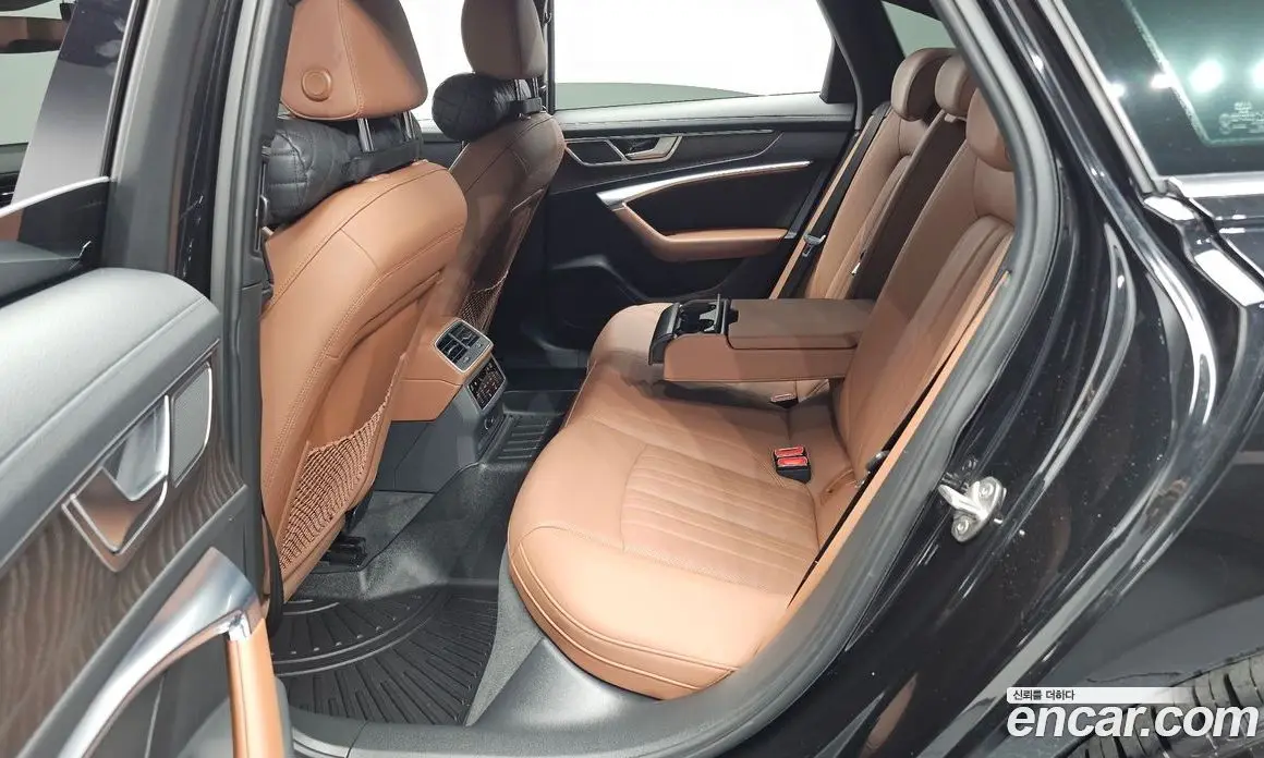 Audi A6 2019 2.0 автомат (гидро), фото 11