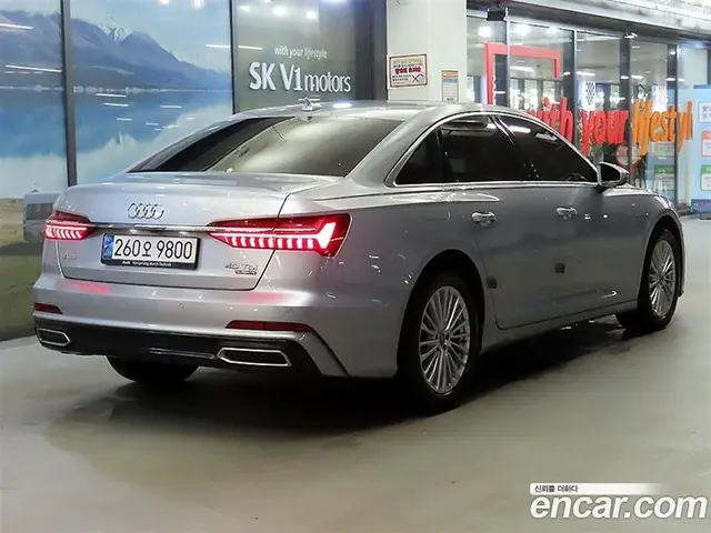 Audi A6 2020 2.0 автомат (гидро), миниатюра 4