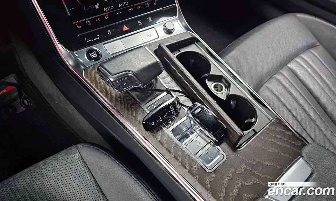 Audi A6 2021 2.0 автомат (гидро), фото 12