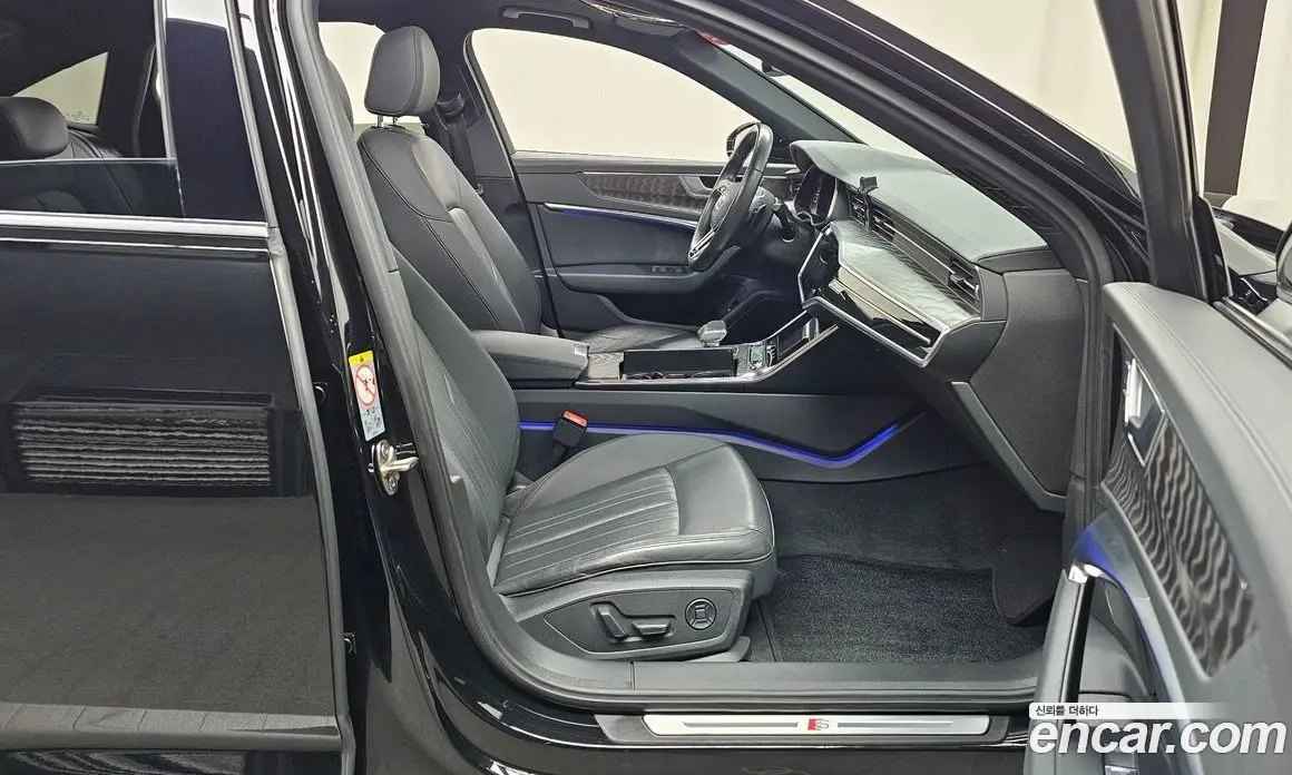 Audi A6 2021 2.0 автомат (гидро), фото 16