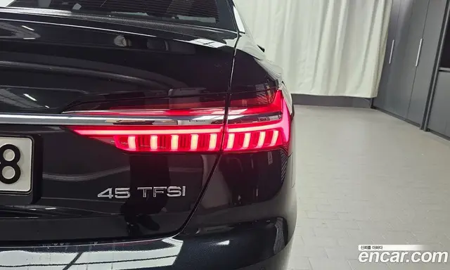 Audi A6 2021 2.0 автомат (гидро), миниатюра 9