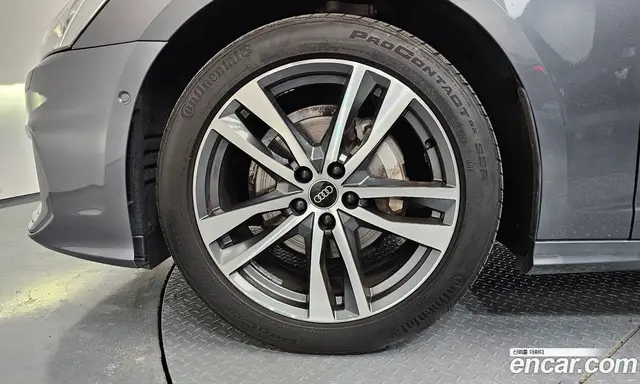 Audi A6 2022 2.0 автомат (гидро), миниатюра 5
