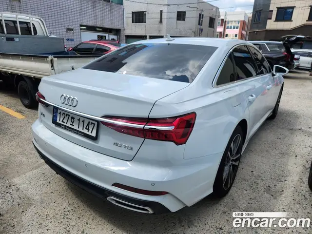 Audi A6 2023 2.0 автомат (гидро), миниатюра 2