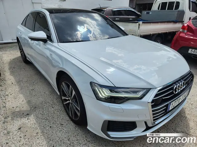 Audi A6 2023 2.0 автомат (гидро), миниатюра 3