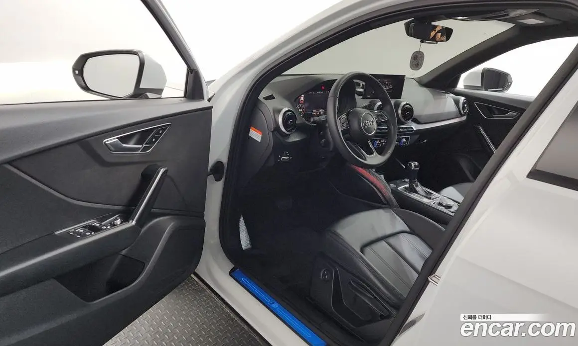 Audi Q2 2023 2.0 автомат (гидро), фото 13