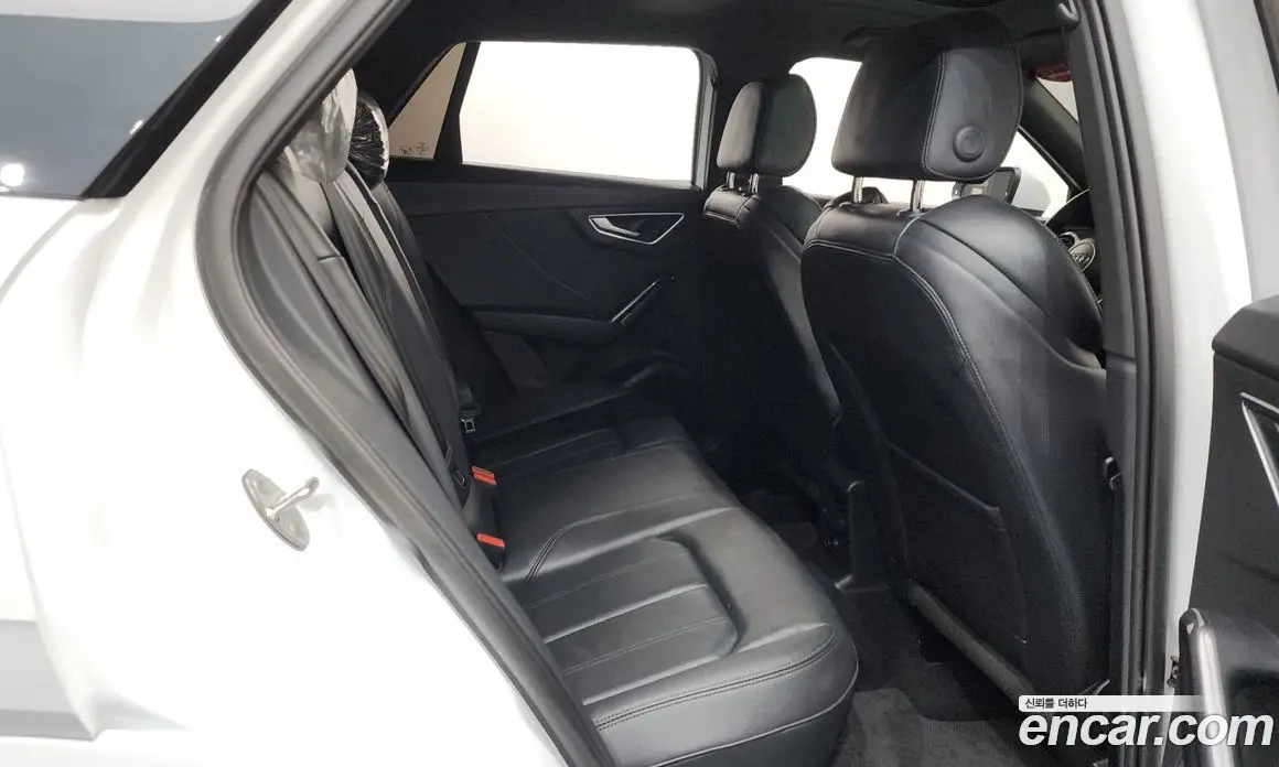 Audi Q2 2023 2.0 автомат (гидро), фото 18