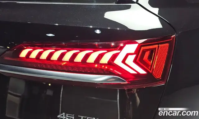 Audi Q7 2022 3.0 автомат (гидро), миниатюра 8
