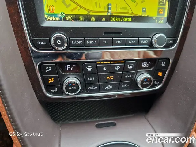 Bentley Continental 2016 4.0 автомат (гидро), миниатюра 9