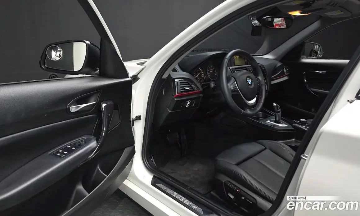 BMW 1 серия 2015 2.0 автомат (гидро), фото 12