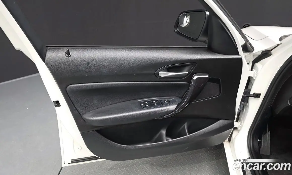 BMW 1 серия 2015 2.0 автомат (гидро), фото 13