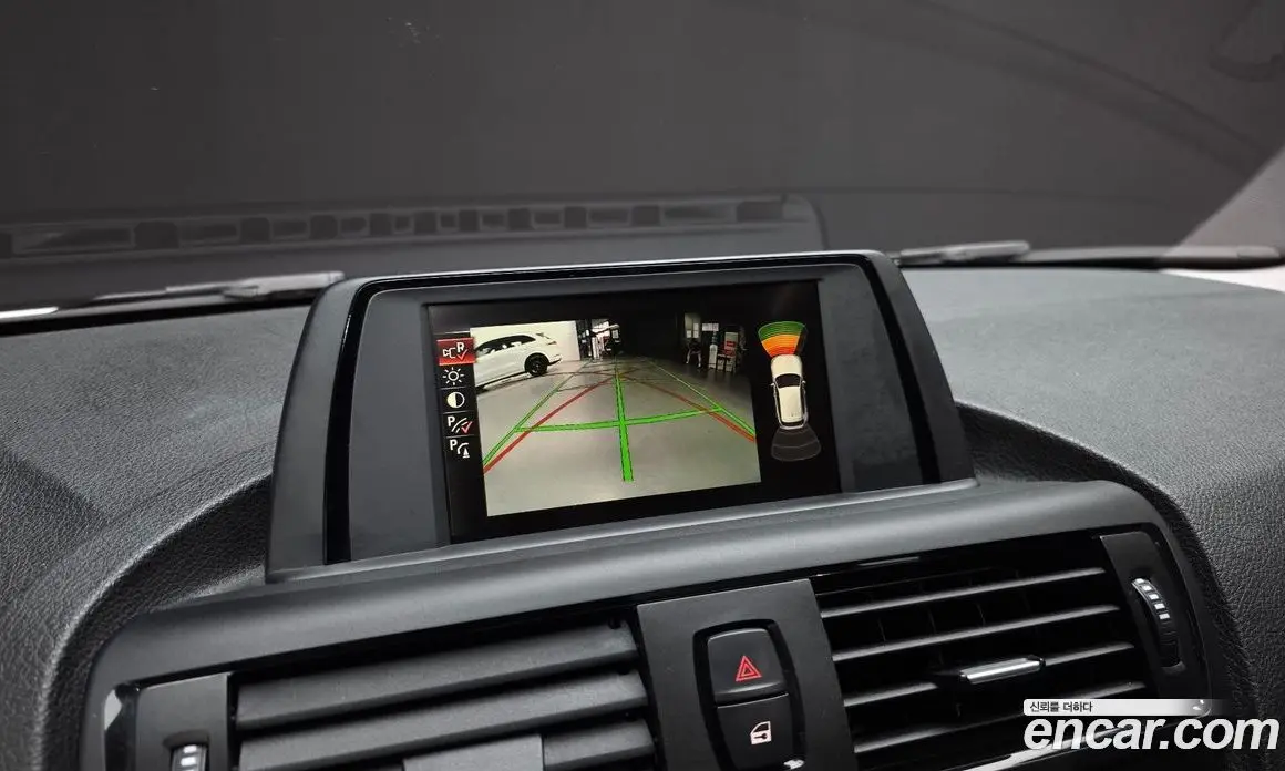 BMW 1 серия 2015 2.0 автомат (гидро), фото 21