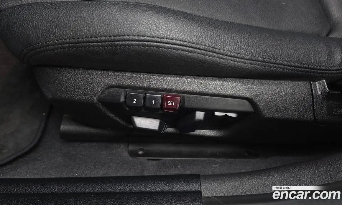 BMW 1 серия 2015 2.0 автомат (гидро), фото 29