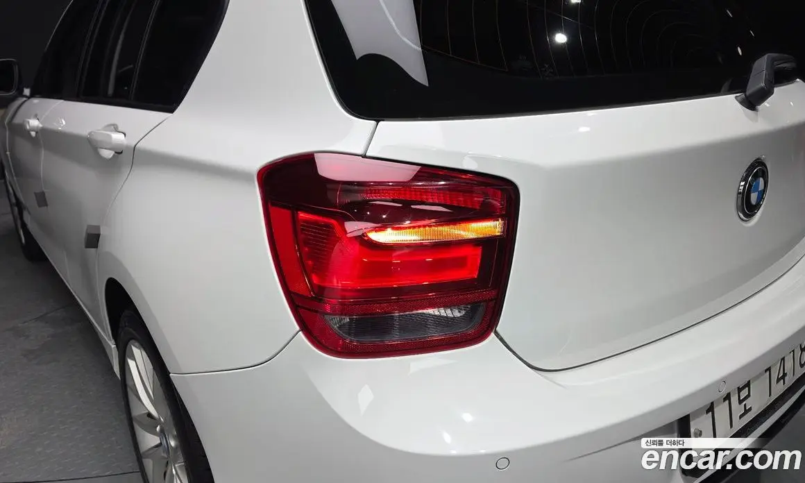 BMW 1 серия 2015 2.0 автомат (гидро), фото 8