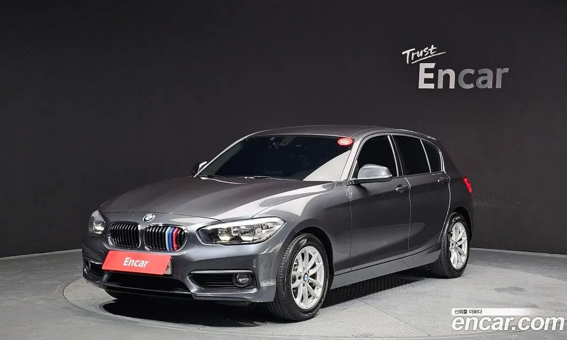BMW 1 серия 2018 2.0 автомат (гидро), фото 1 BMW 1 серия 2018 2.0 автомат (гидро), фото 1