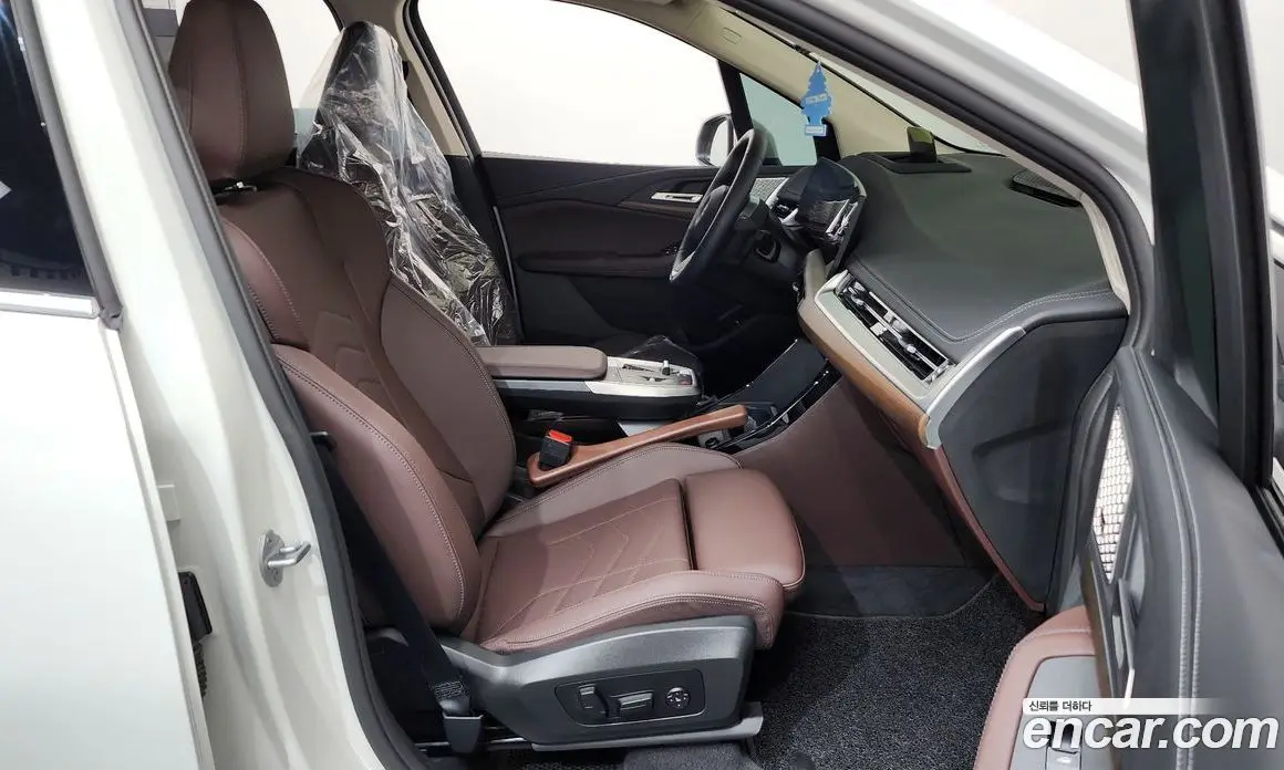 BMW 2 серия 2025 2.0 автомат (гидро), фото 16