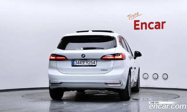 BMW 2 серия 2025 2.0 автомат (гидро), миниатюра 4