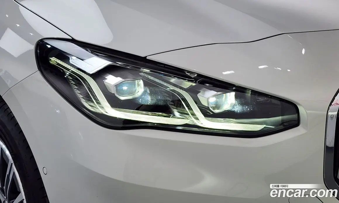 BMW 2 серия 2025 2.0 автомат (гидро), фото 8