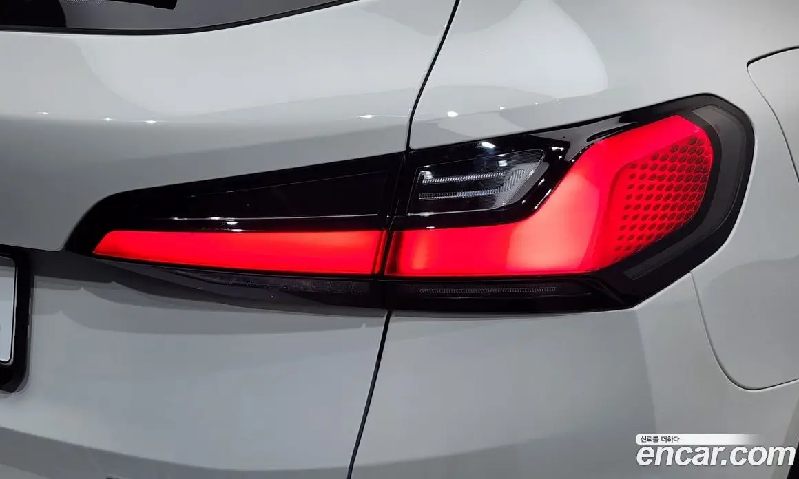 BMW 2 серия 2025 2.0 автомат (гидро), фото 9