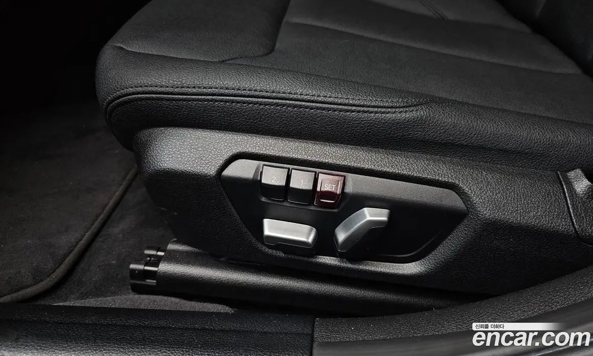 BMW 3 серия 2018 2.0 автомат (гидро), фото 25