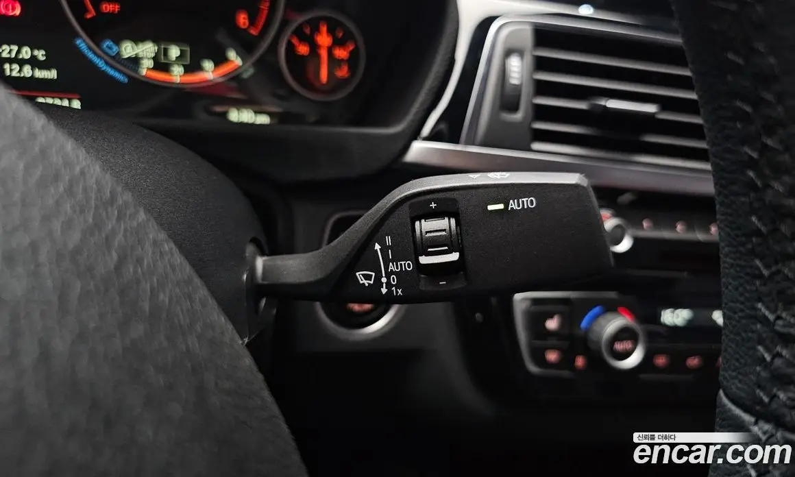 BMW 3 серия 2018 2.0 автомат (гидро), фото 27