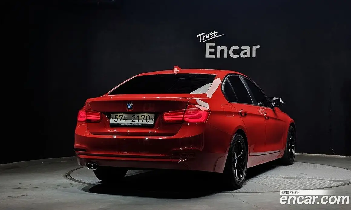 BMW 3 серия 2018 2.0 автомат (гидро), фото 4