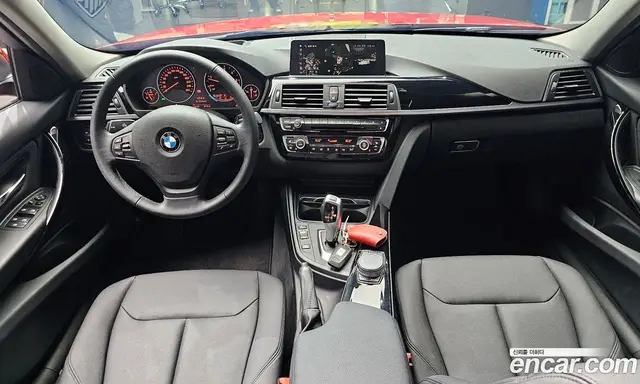 BMW 3 серия 2018 2.0 автомат (гидро), миниатюра 10
