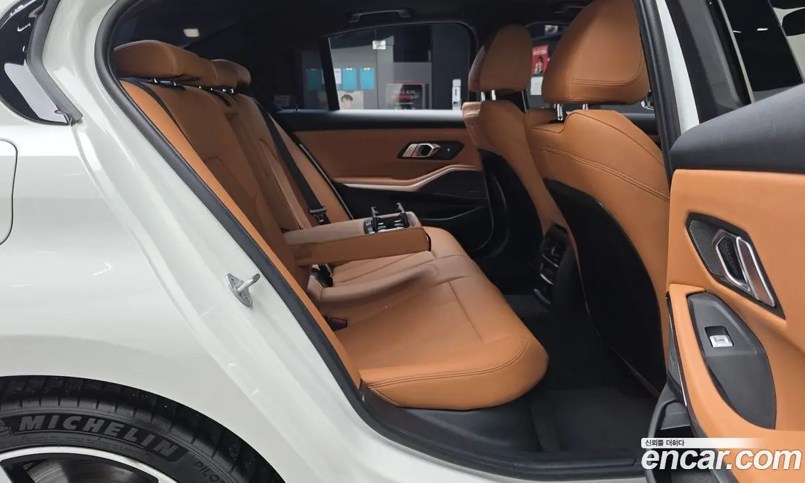 BMW 3 серия 2023 2.0 автомат (гидро), фото 16