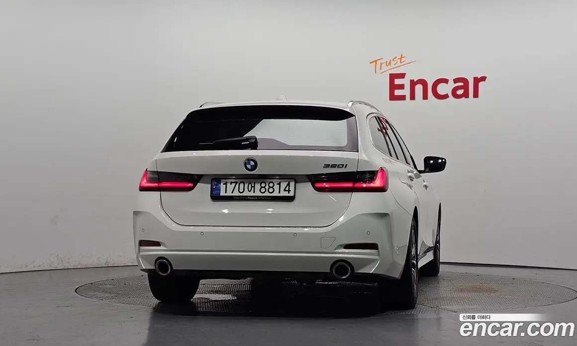 BMW 3 серия 2023 2.0 автомат (гидро), фото 4
