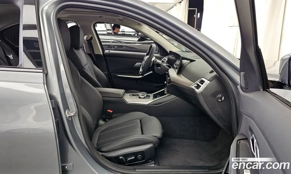 BMW 3 серия 2025 2.0 автомат (гидро), фото 11