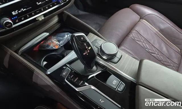 BMW 5 серия 2019 2.0 автомат (гидро), миниатюра 12