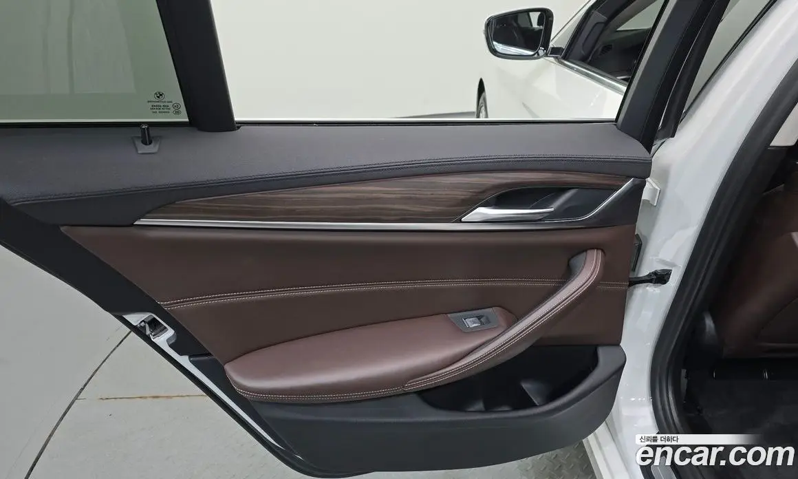 BMW 5 серия 2019 2.0 автомат (гидро), фото 15
