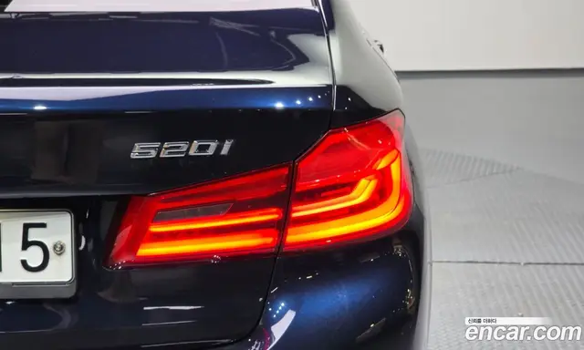 BMW 5 серия 2020 2.0 автомат (гидро), миниатюра 9