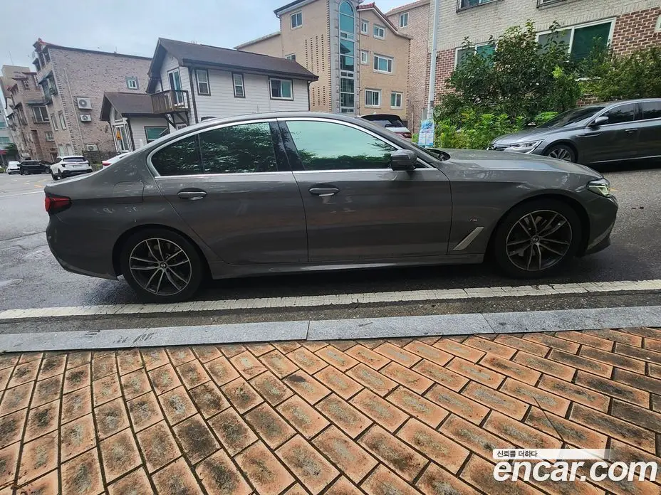 BMW 5 серия 2022 2.0 автомат (гидро), фото 13