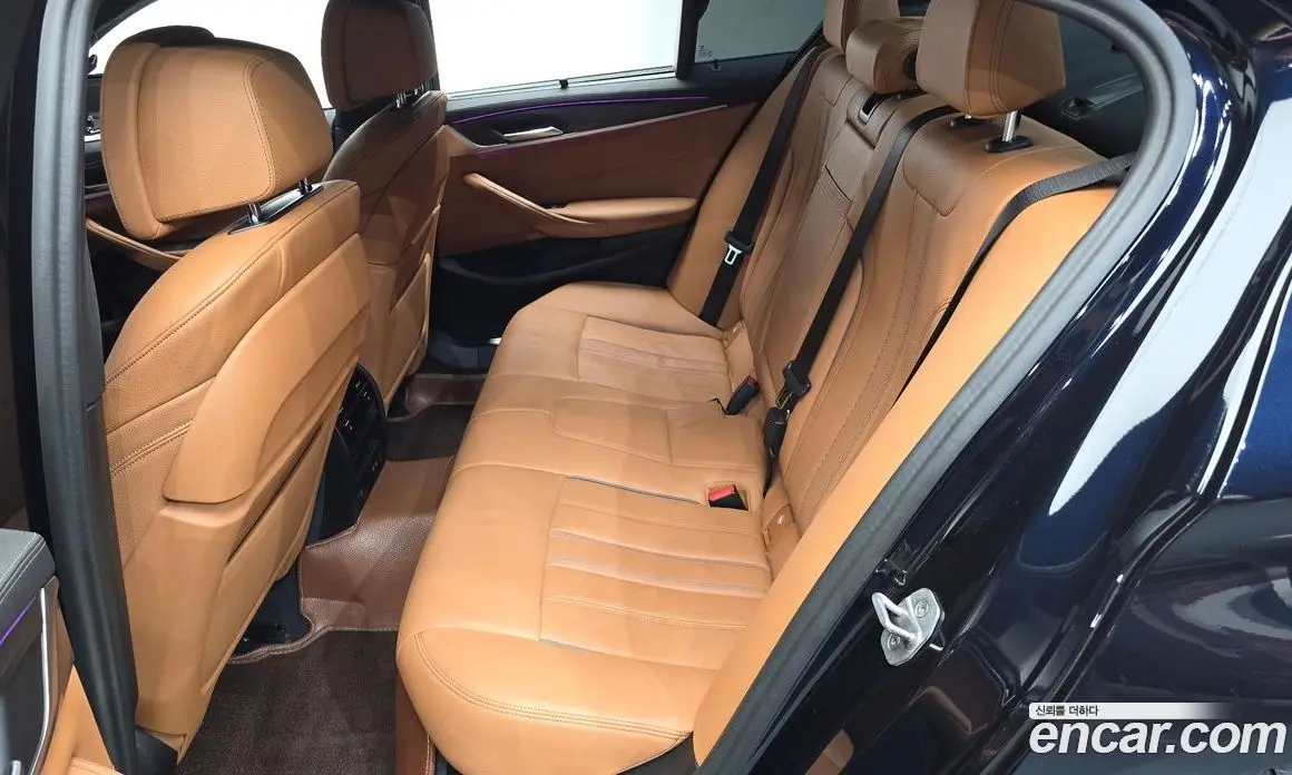BMW 5 серия 2023 2.0 автомат (гидро), фото 17