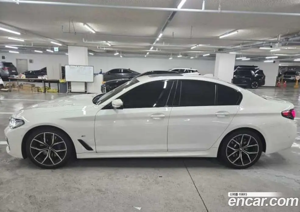 BMW 5 серия 2023 2.0 автомат (гидро), фото 5