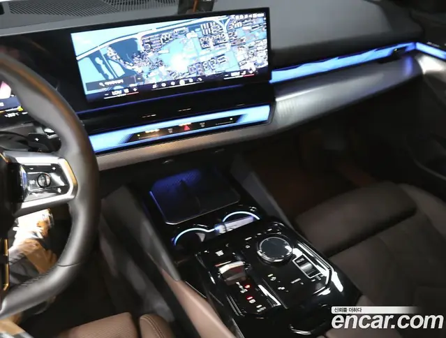 BMW 5 серия 2025 2.0 автомат (гидро), миниатюра 5