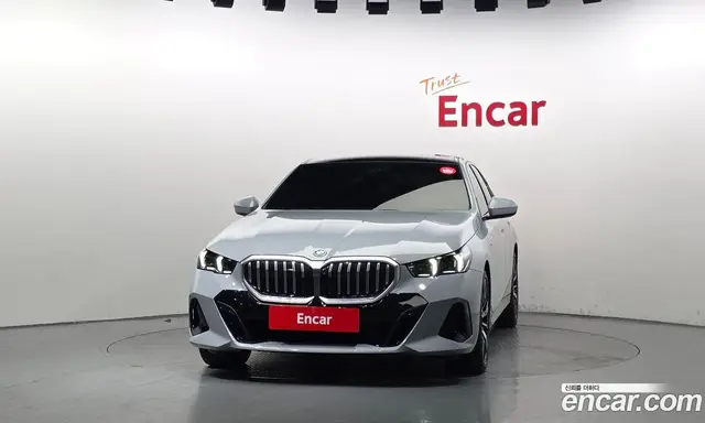 BMW 5 серия 2025 2.0 автомат (гидро), миниатюра 3