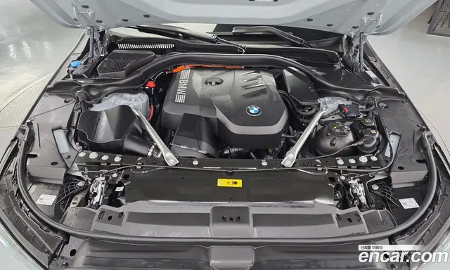 BMW 5 серия 2025 2.0 автомат (гидро), миниатюра 6