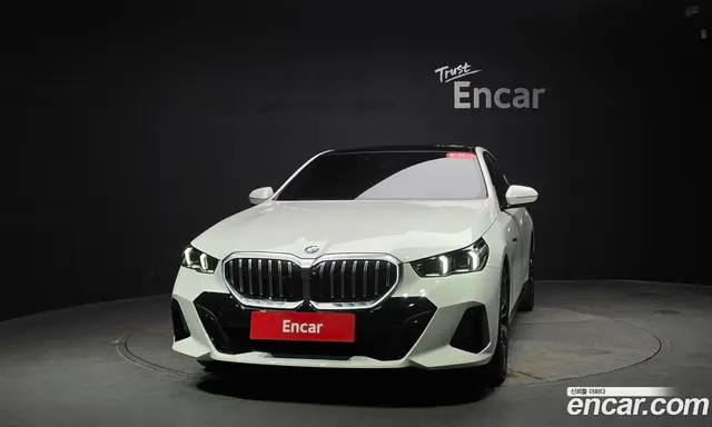 BMW 5 серия 2025 2.0 автомат (гидро), миниатюра 2