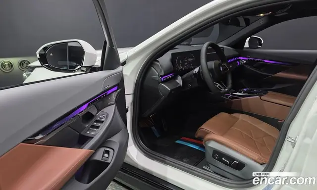 BMW 5 серия 2025 2.0 автомат (гидро), миниатюра 12