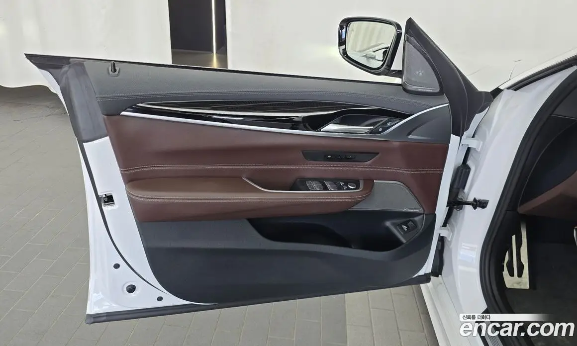 BMW 6 серия 2023 3.0 автомат (гидро), фото 14