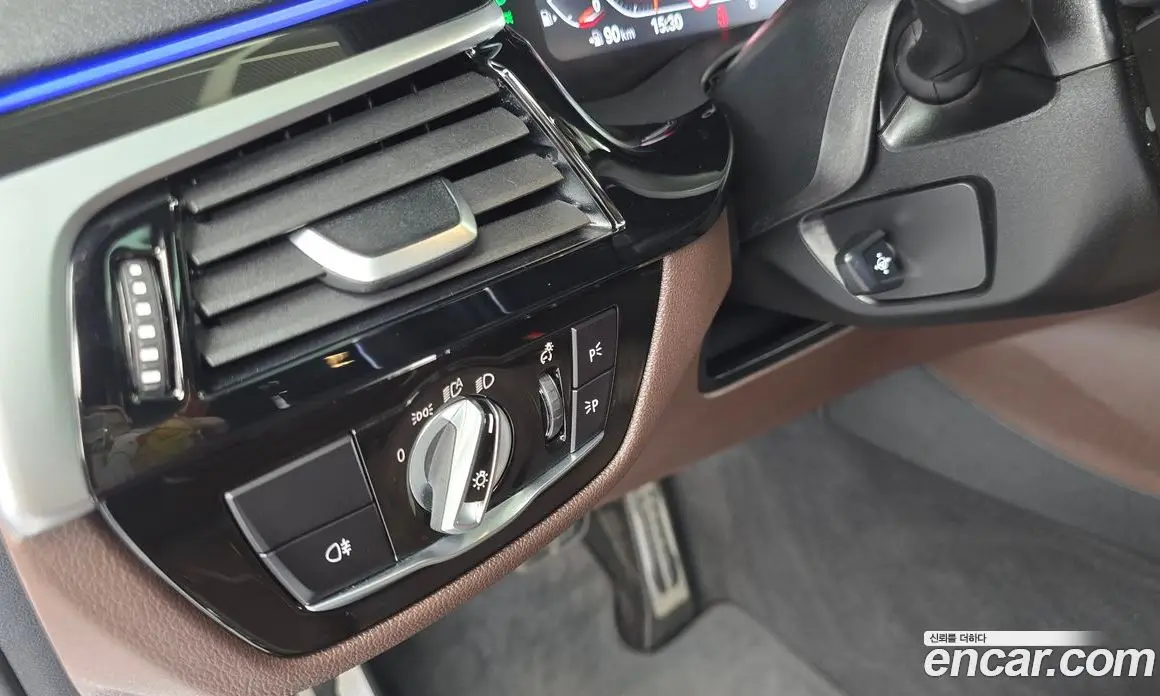 BMW 6 серия 2023 3.0 автомат (гидро), фото 28