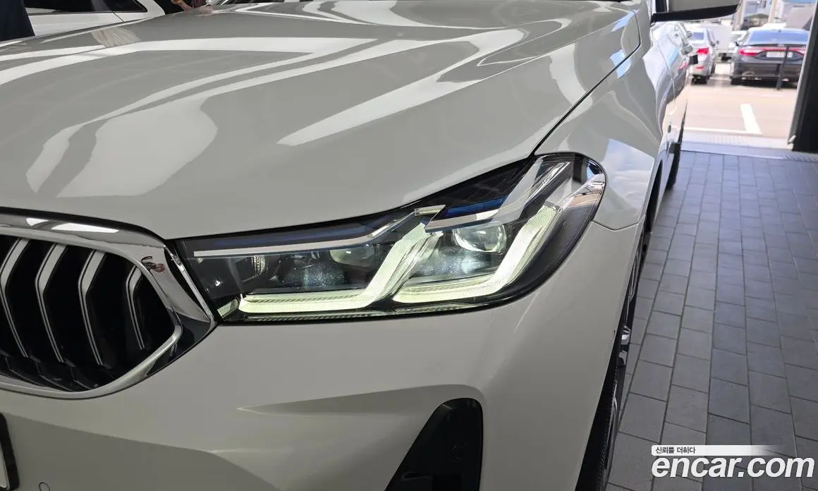 BMW 6 серия 2023 3.0 автомат (гидро), фото 8