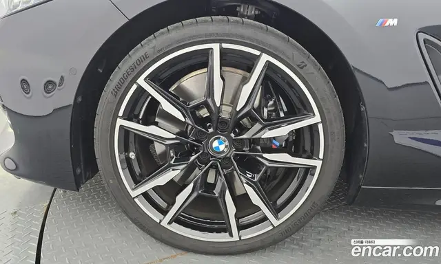 BMW 8 серия 2025 4.4 автомат (гидро), миниатюра 5