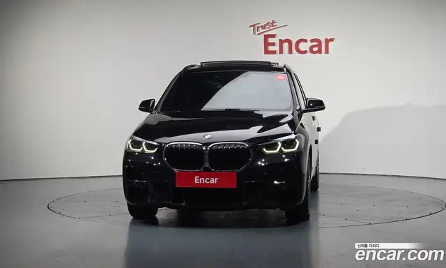 BMW X1 2022 2.0 автомат (гидро), миниатюра 2