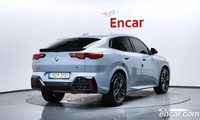BMW X2 2025 2.0 автомат (гидро), миниатюра 2