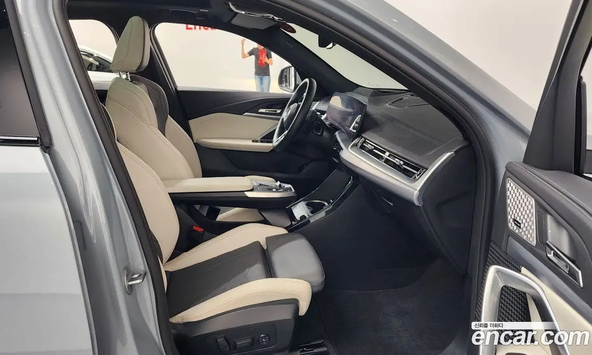 BMW X2 2025 2.0 автомат (гидро), фото 16